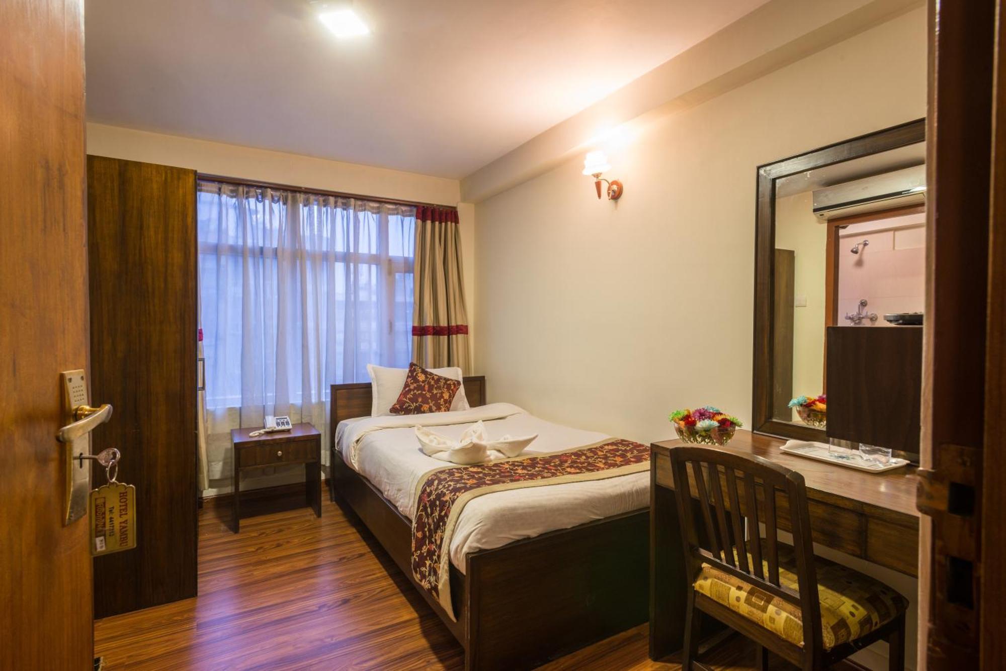 Hotel Yambu Katmandu Eksteriør billede